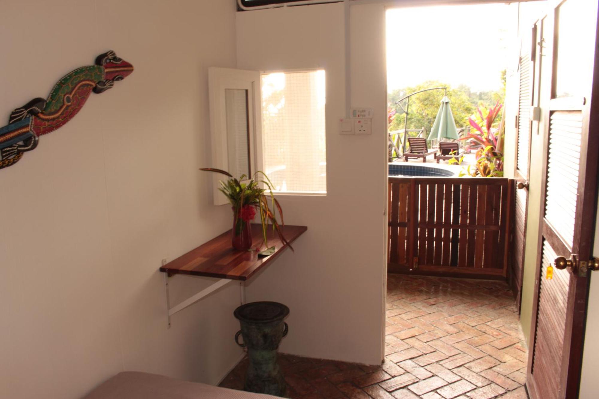 Nanga Damai Homestay Santubong Room photo