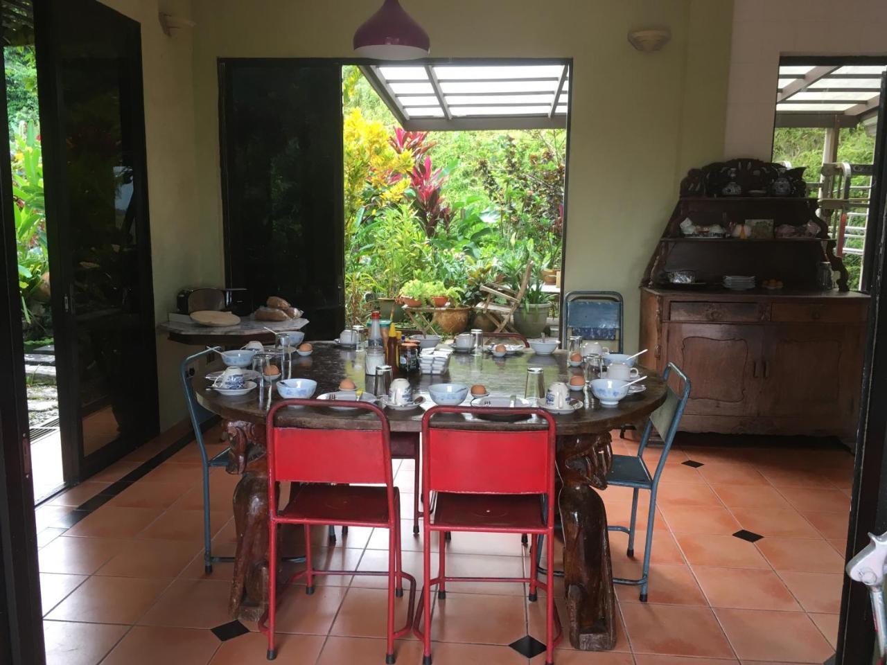 Nanga Damai Homestay Santubong Exterior photo